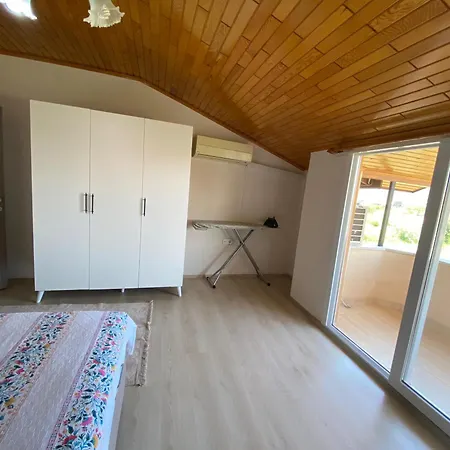 Apartament Nisa 3 *